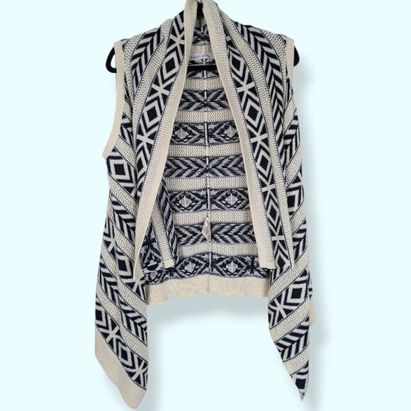 Woolrich Sleeveless Open Front Sweater - Picture 5 of 9